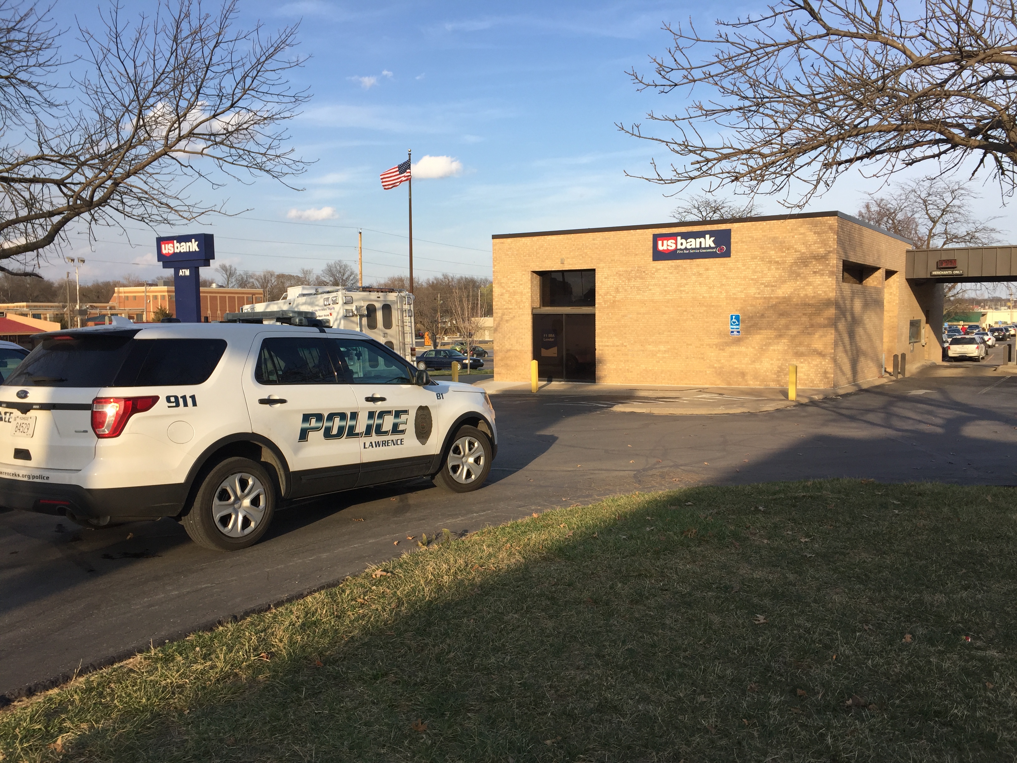 Police investigating bank robbery on southwest side of Lawrence | News ...